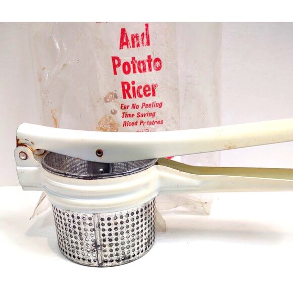 Vintage Metal White Handled Potato Rice Masher Juicer Strainer Press w OEM Bag - Picture 10 of 10
